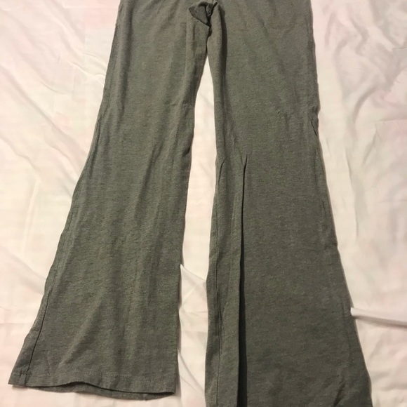 3/50$ Super cute Chicago BLACKHAWK  yoga pants 👖 - Picture 3 of 6